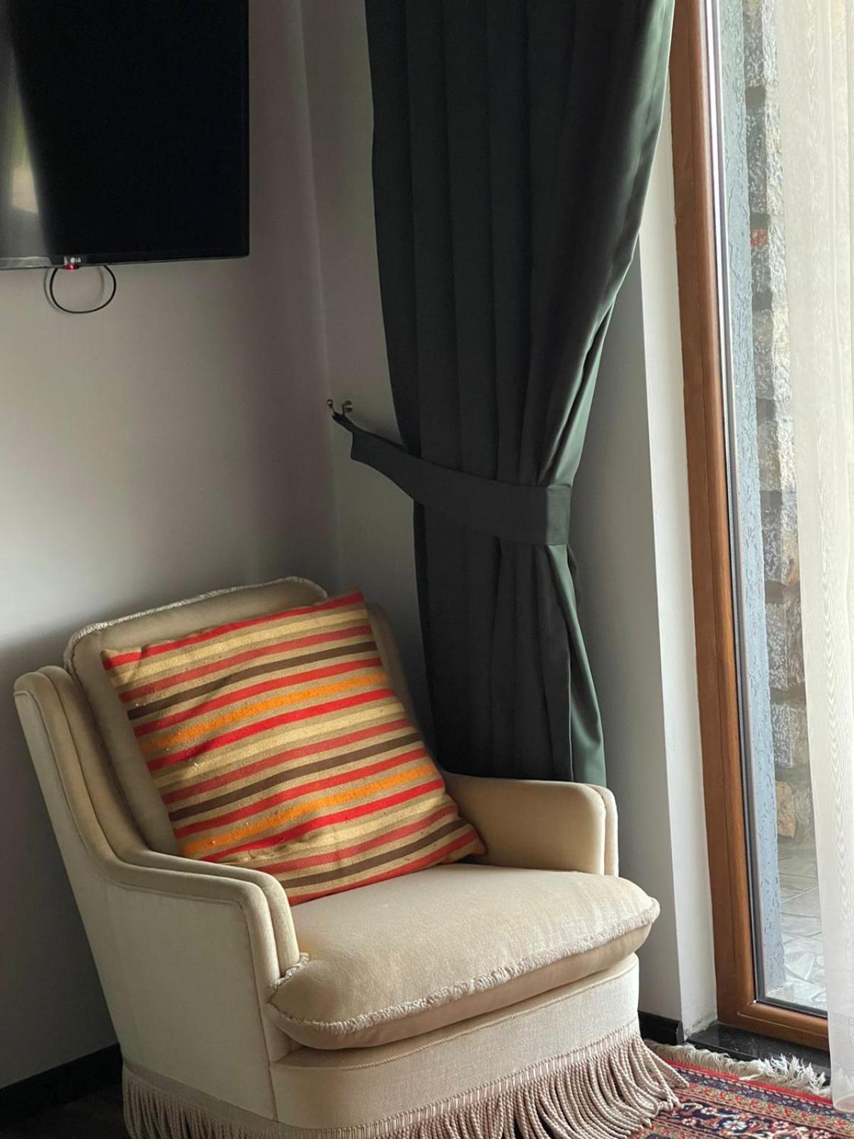 Helga'S Guesthouse Lin Экстерьер фото