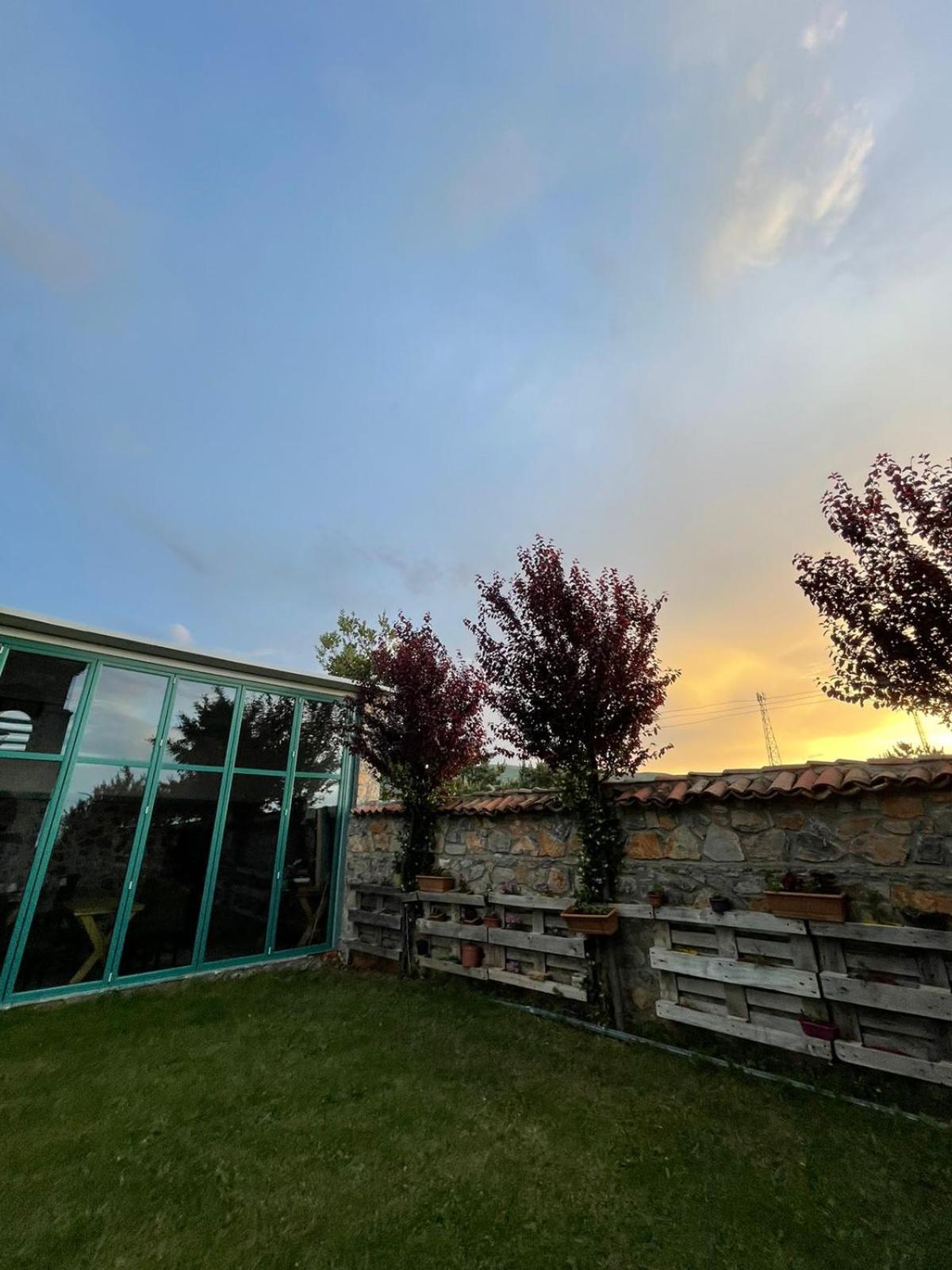Helga'S Guesthouse Lin Экстерьер фото