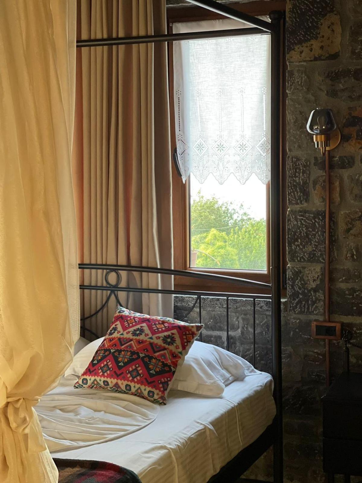 Helga'S Guesthouse Lin Экстерьер фото