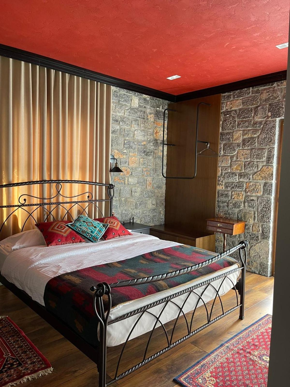Helga'S Guesthouse Lin Экстерьер фото